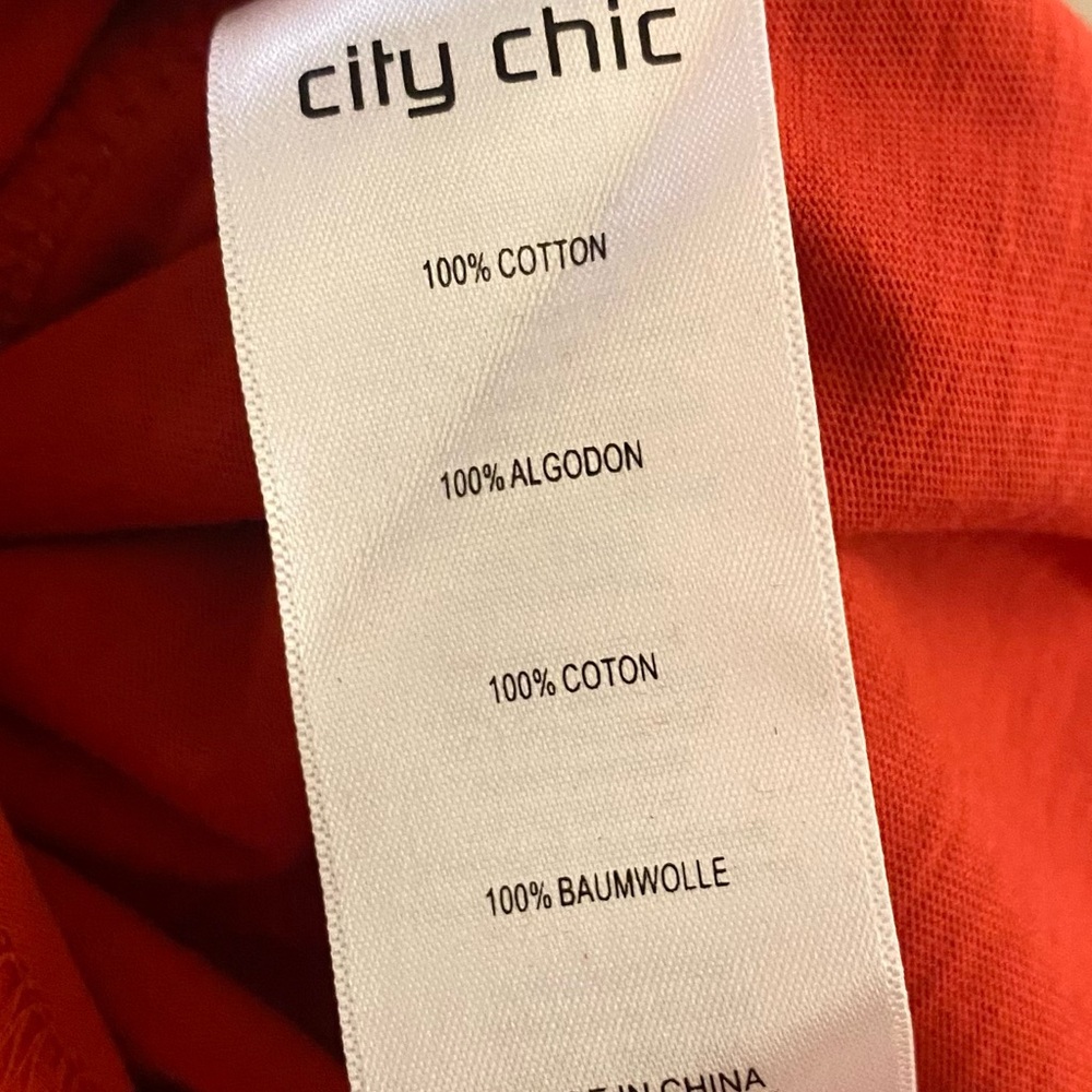 City Chic Top Leisure Frill in Chilli Red Sz 22/24 NWT - Picture 4 of 6